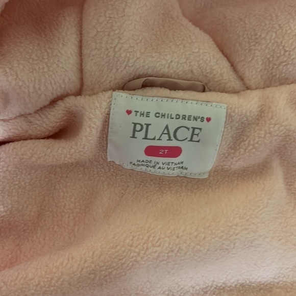 The children’s place puffy jacket with bear hood​​​​​​ - Picture 3 of 4